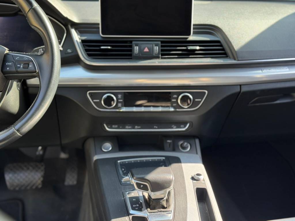 Audi Q5 2.0 tfsi quattro s-tronic    2020