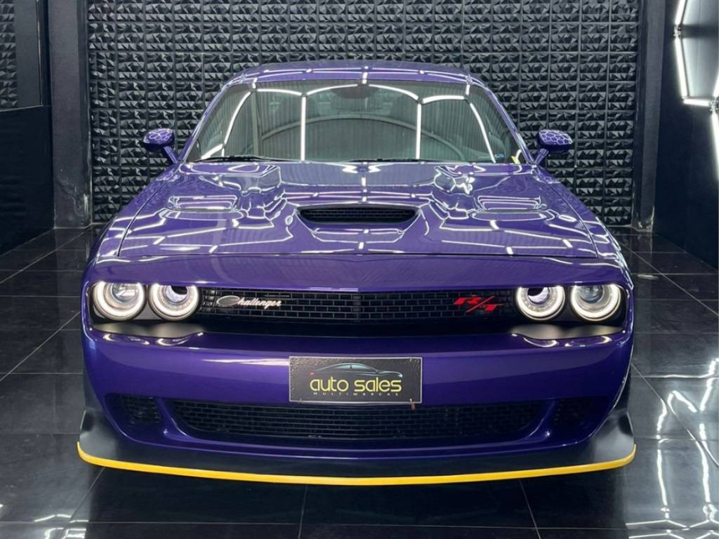 Dodge Challenger 6.4 v8 hemi gasolina r/t scat pack torqueflite    2023