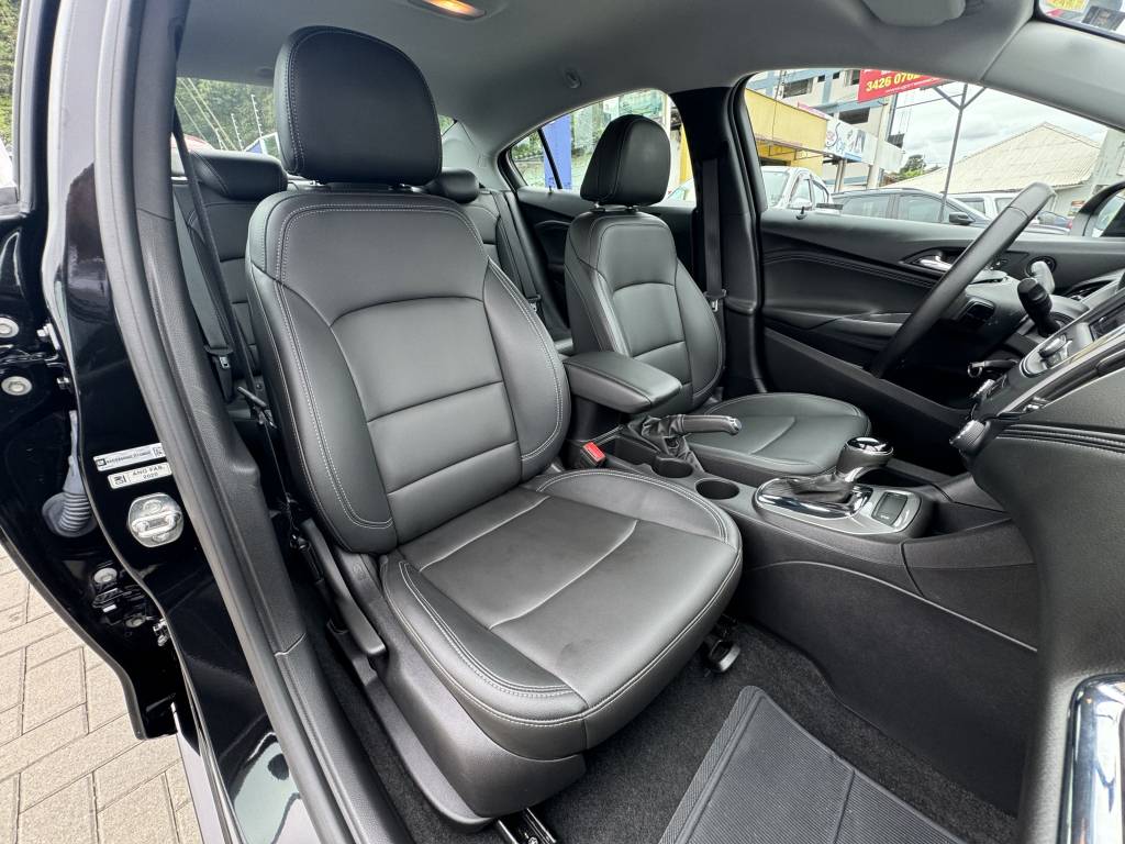 Chevrolet Cruze 1.4 lt turbo    2020