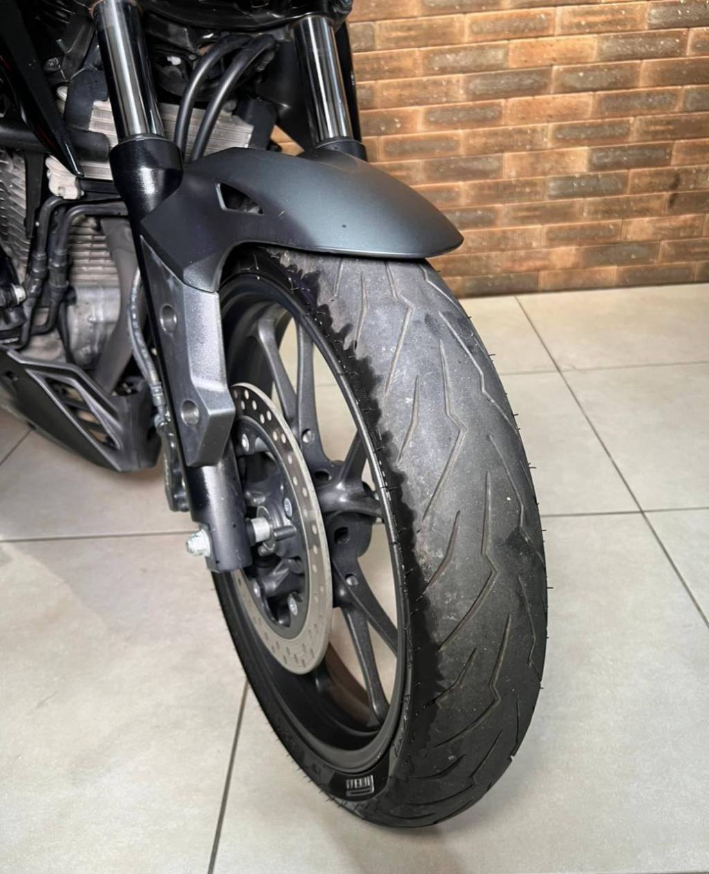 Honda CB 300 Twister abs    2024