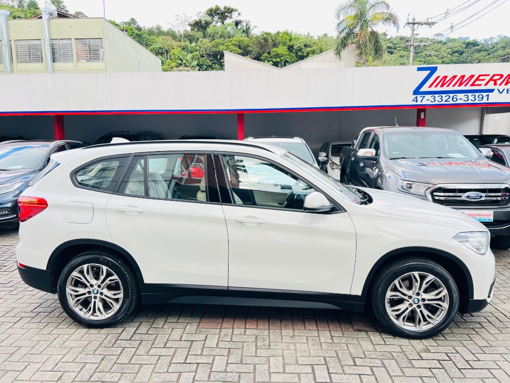 BMW X1 Sdrive 20i 2.0 turbo active flex    2019