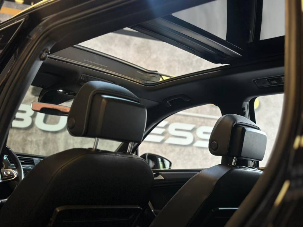 Volkswagen Tiguan Allspac r-line 350 tsi 2.0 4x4    2019