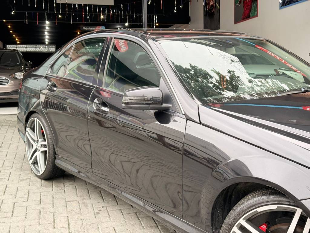 Mercedes Benz C 180 1.6 tb 16v 156cv aut.    2014