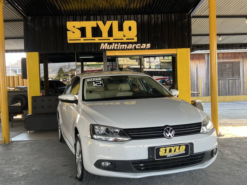 Volkswagen Jetta 2.0    2012