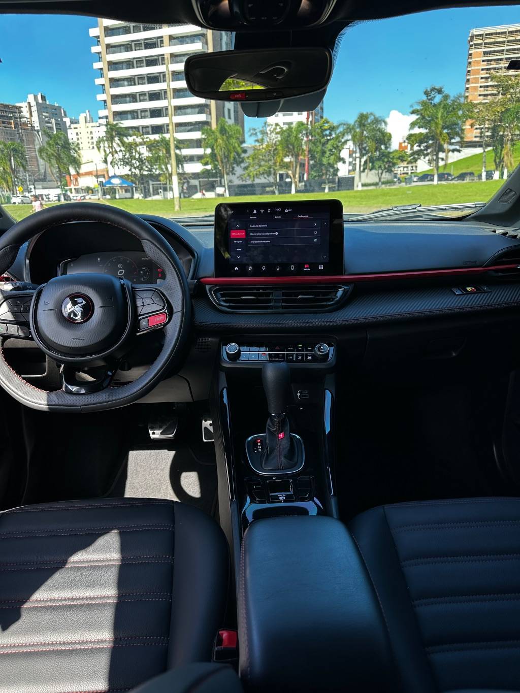 Fiat Fastback Abarth turbo flex 1.3 aut.    2024