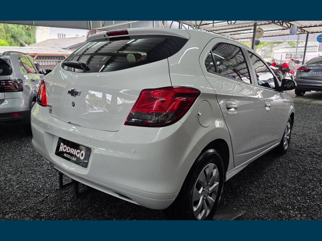 Chevrolet Onix 1.0    2019