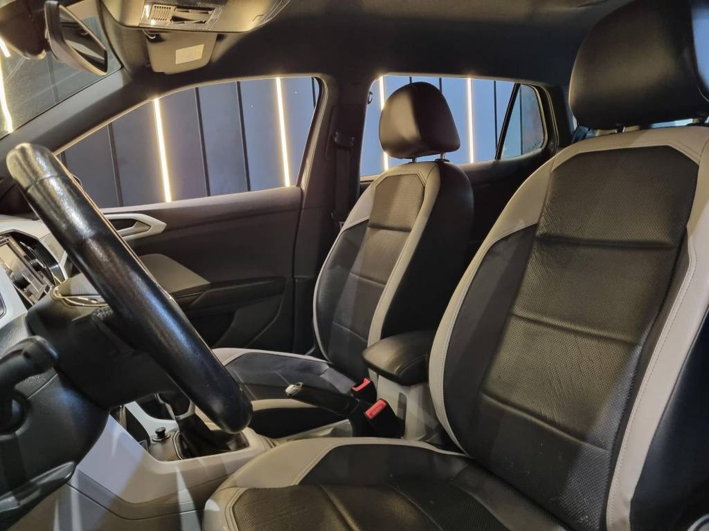 Volkswagen T-Cross Highline 250 tsi 1.4 flex 16v 5p automático.    2020