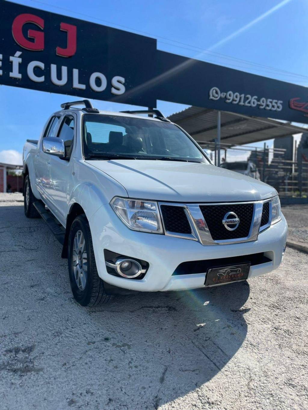 Nissan Frontier SL 4X4    2014