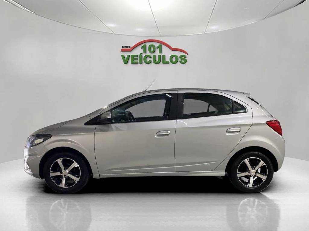 Chevrolet Onix Onix 1.4 ltz spe/4 flex mec    2017