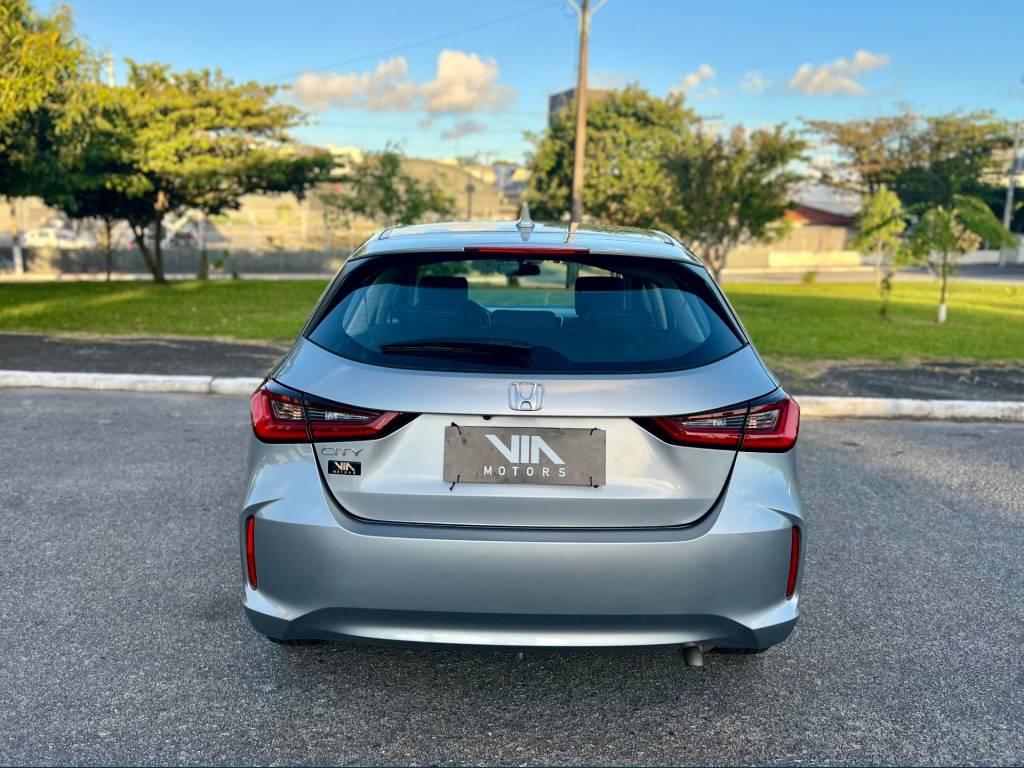 Honda Civic Hatch 1.5 automÁtico    2024