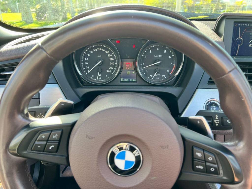 BMW Z4 2.0 sdrive roadster    2013