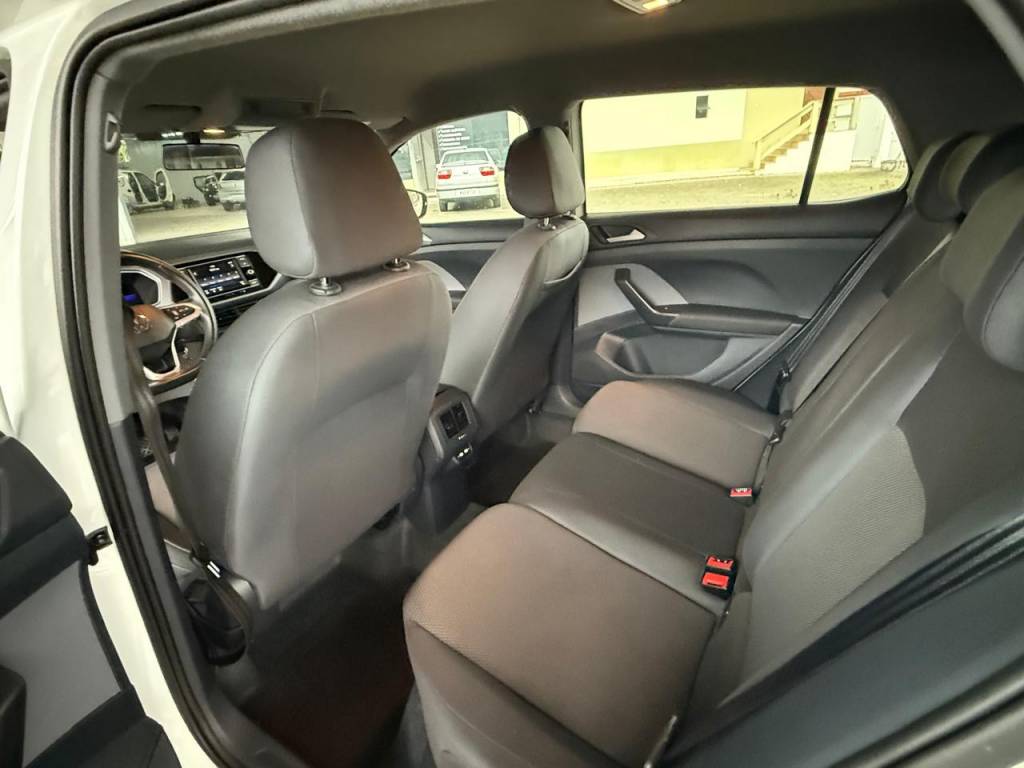 Volkswagen T-Cross 1.0 200 tsi flex aut.    2024