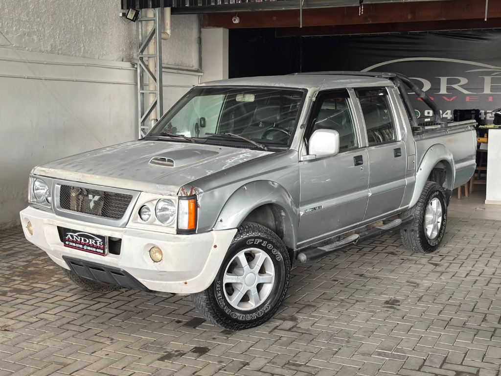 Mitsubishi L200 2.5 gls turbo diesel 4x4    2002