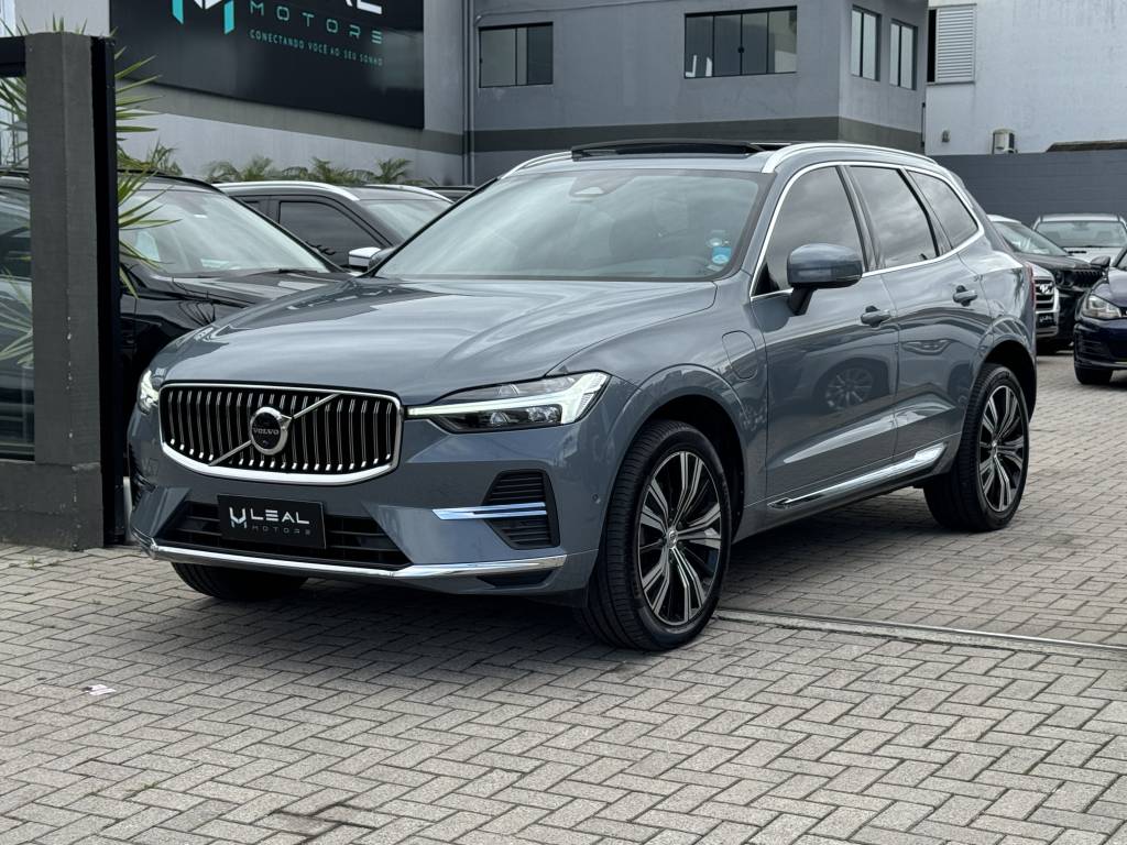 Volvo XC60 Recharge Inscription Hybrid AWD (Aut)    2022