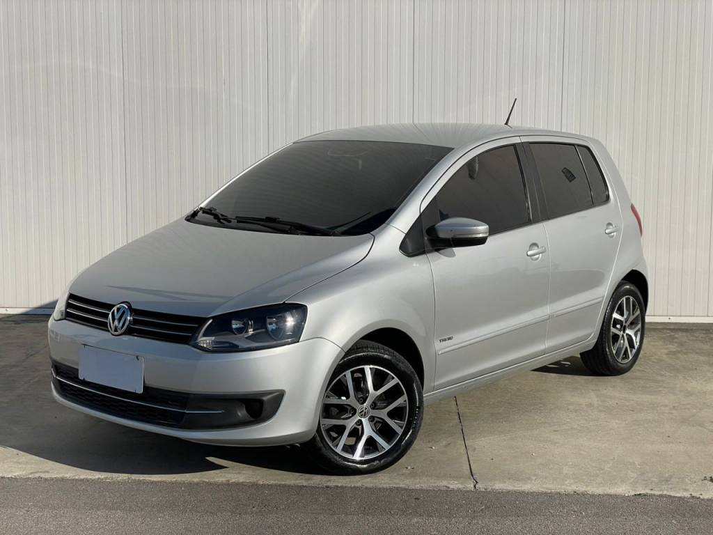 Volkswagen Fox 1.6 Mi Total Flex 8V 5p    2013