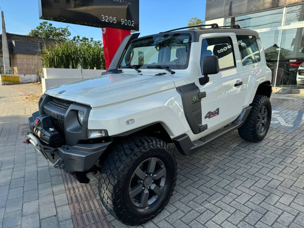 Troller T4 3.2 Tdi Cap. Rígida Diesel    2017