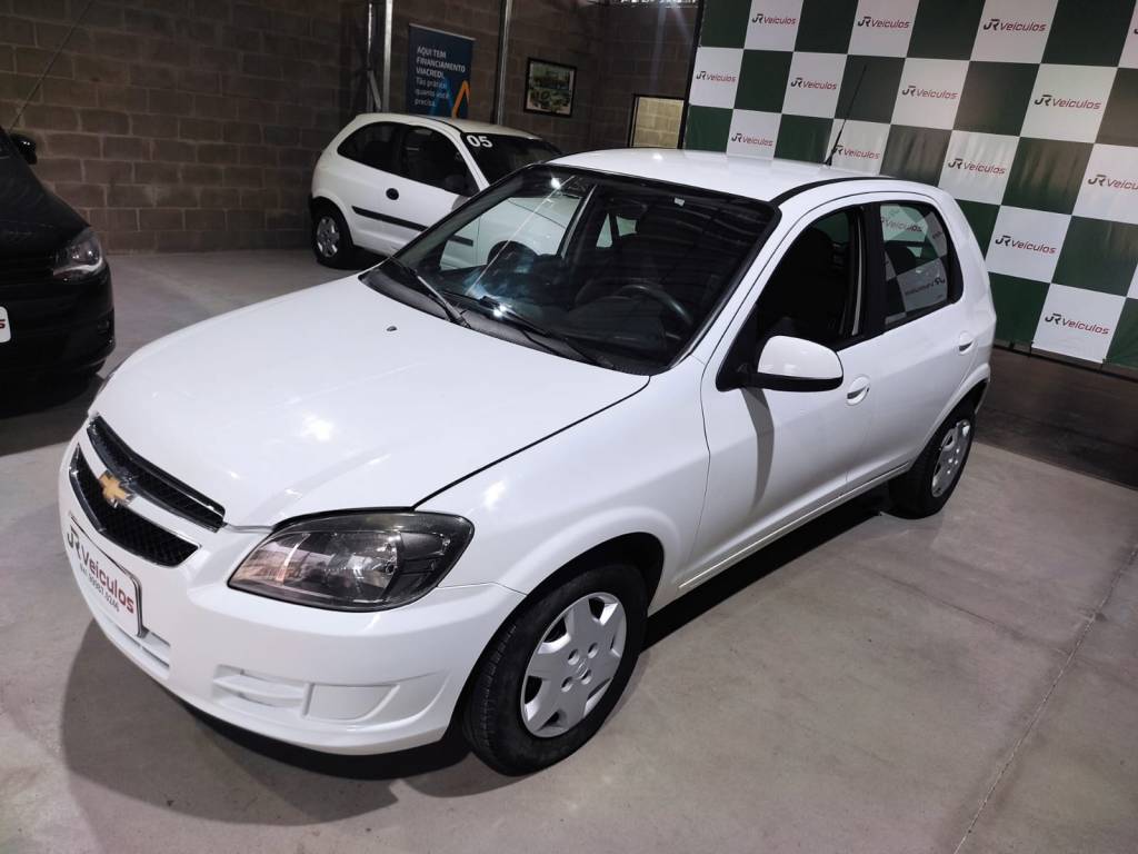Chevrolet Celta 8V    2015