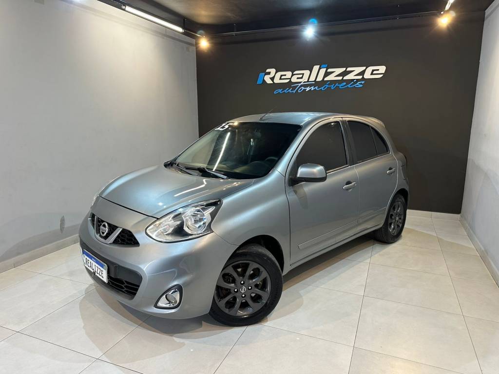 Nissan March 1.6    2015