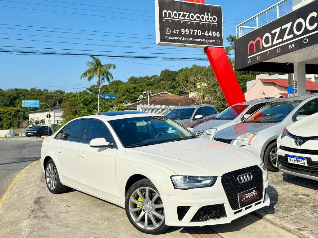 Audi A4 2.0 16V TFSI Quattro Stronic    2013