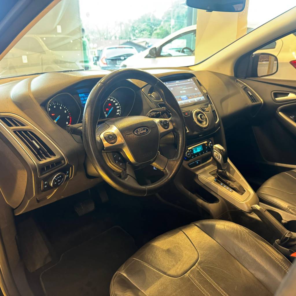 Ford Focus 2.0    2015