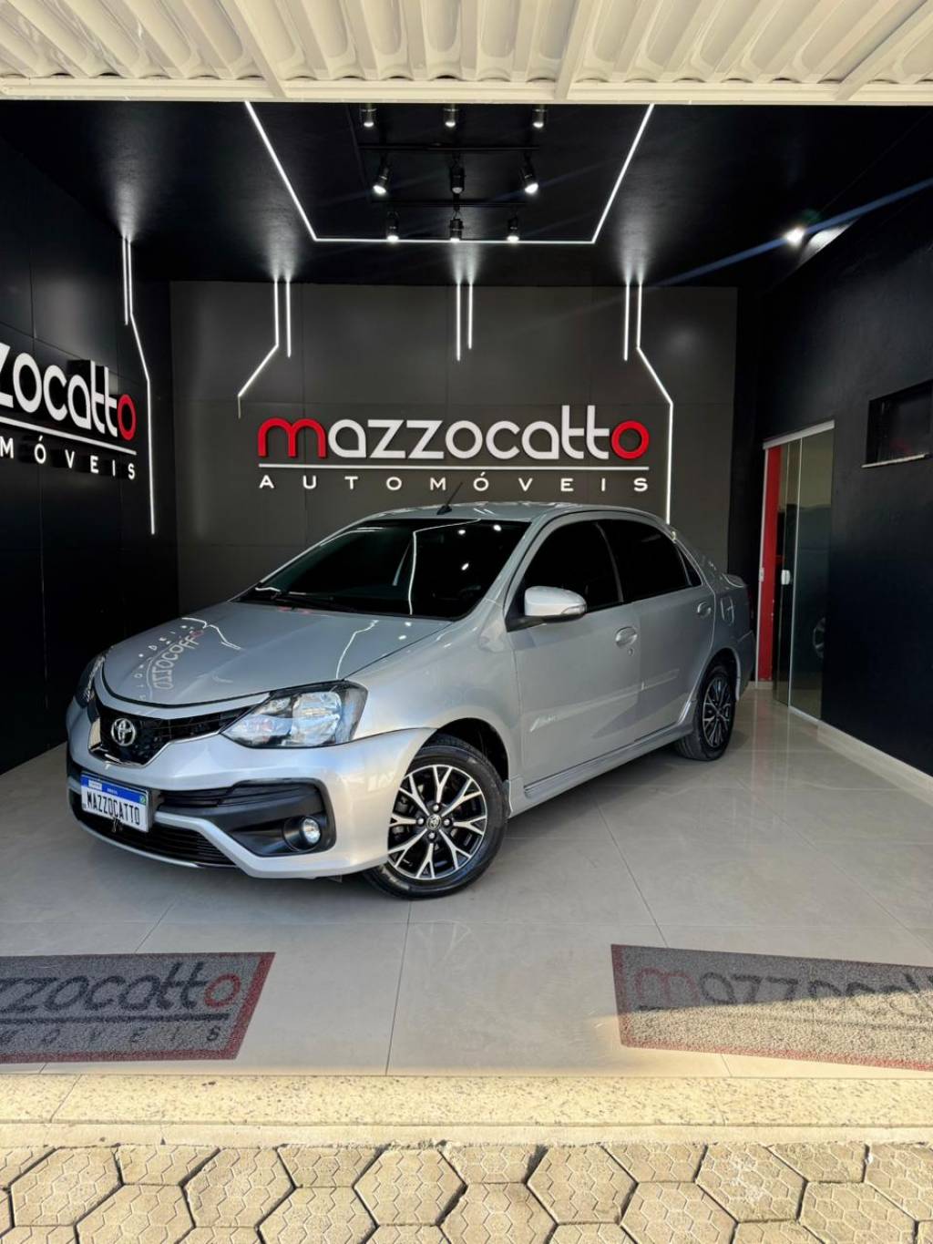 Toyota Etios 1.5 platinum sed. flex aut. 8v    2018