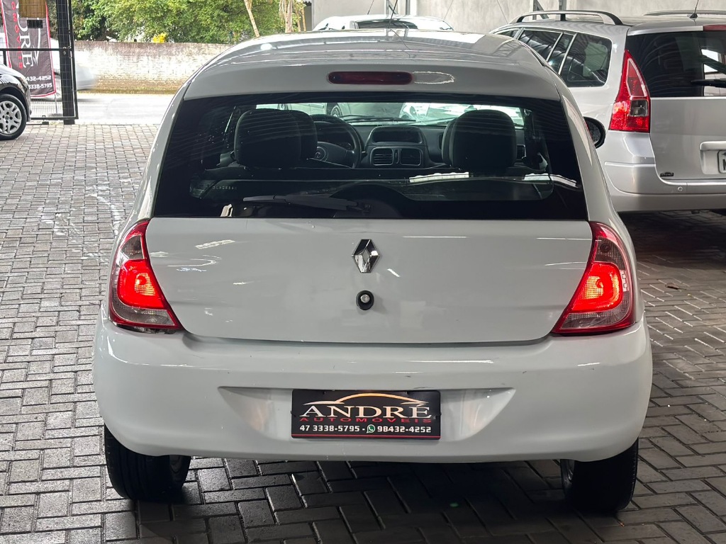 Renault Clio 1.0 expression    2013