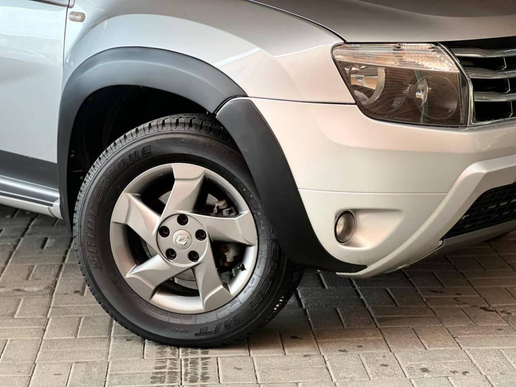 Renault Duster Techroad 2.0 hi-flex 16v aut.    2014