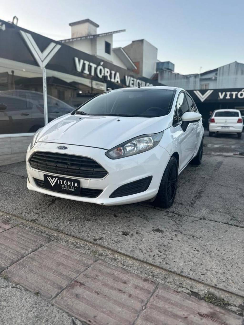 Ford New Fiesta Fiesta 1.5 16v flex mec. 5p    2015