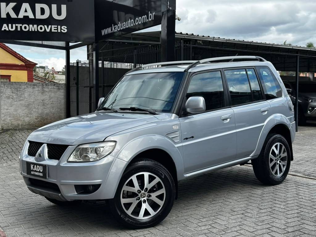 Mitsubishi Pajero 2.0/ 2.0 Flex 16V 4x4 Aut.    2015