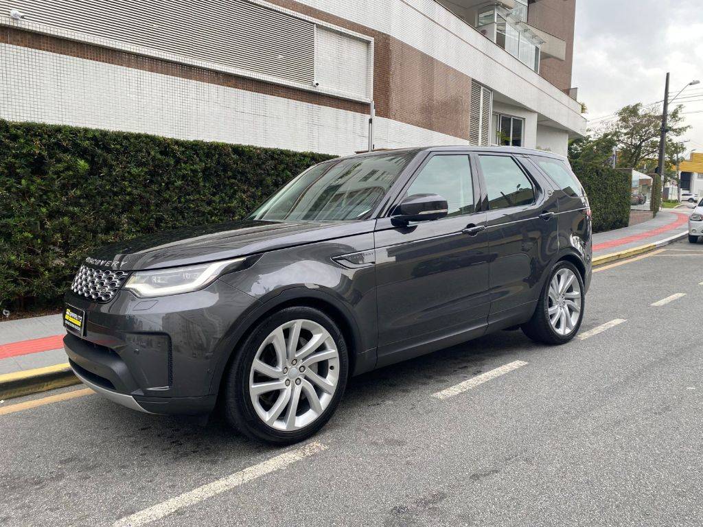 Land Rover Discovery 2022