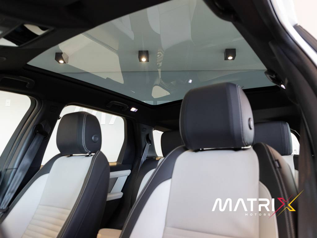 Land Rover Discovery 2.0    2023