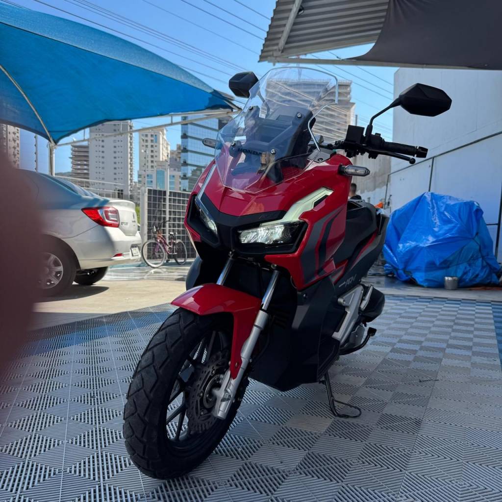 Honda X-ADV     2024