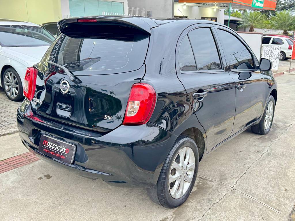 Nissan March 1.0 12v    2018