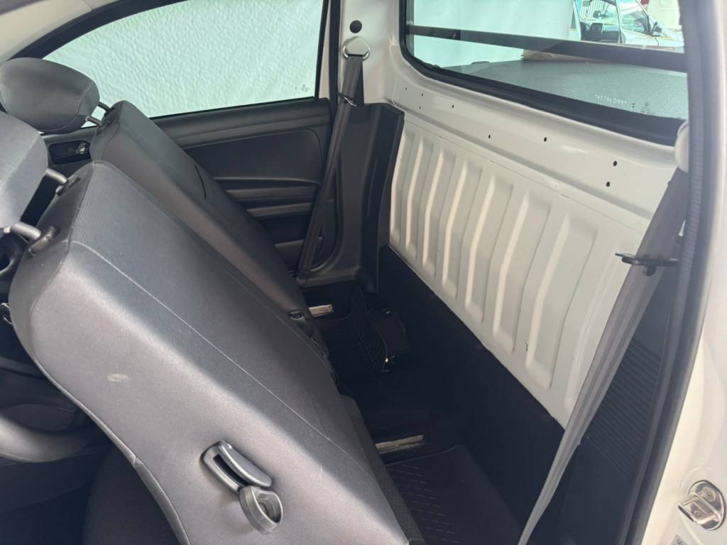 Volkswagen Saveiro 1.6 msi robust cs 16v flex 2p manual    2023