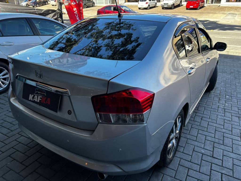 Honda City Honda    2012