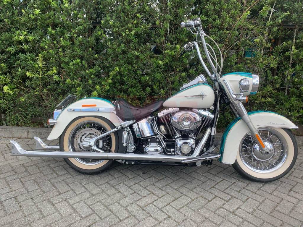 Harley-Davidson Deluxe DELUXE  FLSTN    2013