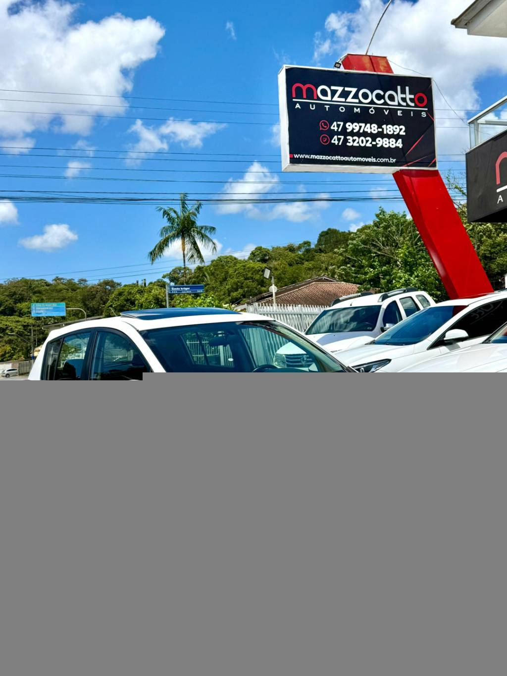 Nissan Tiida 1.8 sl flex aut. 16v    2013