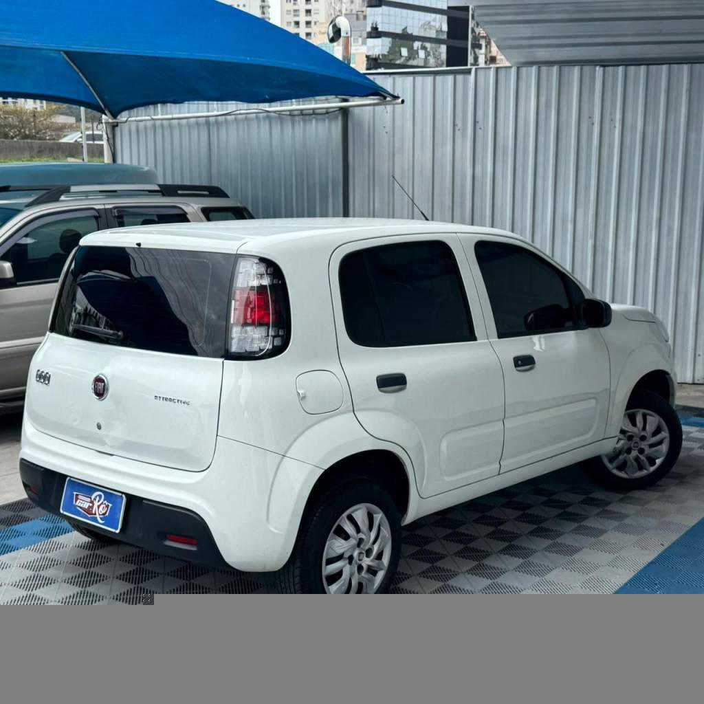 Fiat Uno     2016