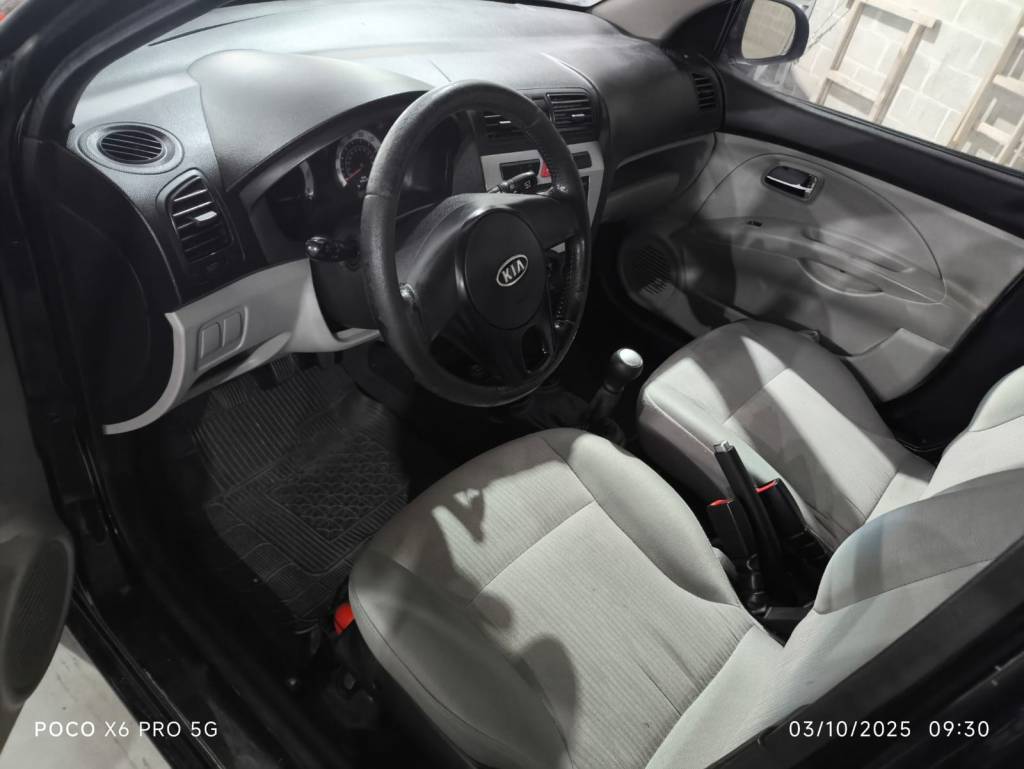 Kia Picanto 1.0 8V    2011
