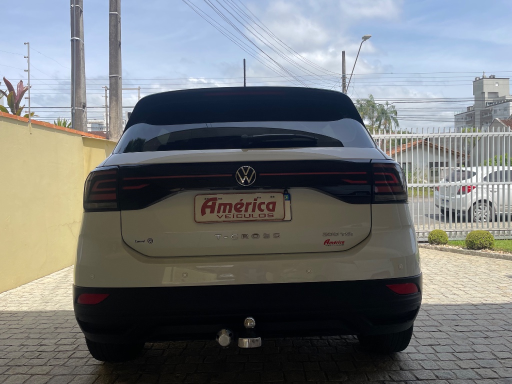 Volkswagen T-Cross Sense 200 tsi    2022