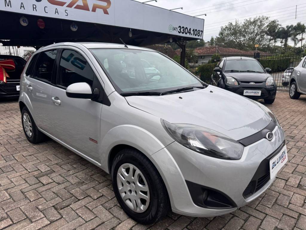 Ford Fiesta 1.6 8v flex/class 1.6 8v flex 5p    2013