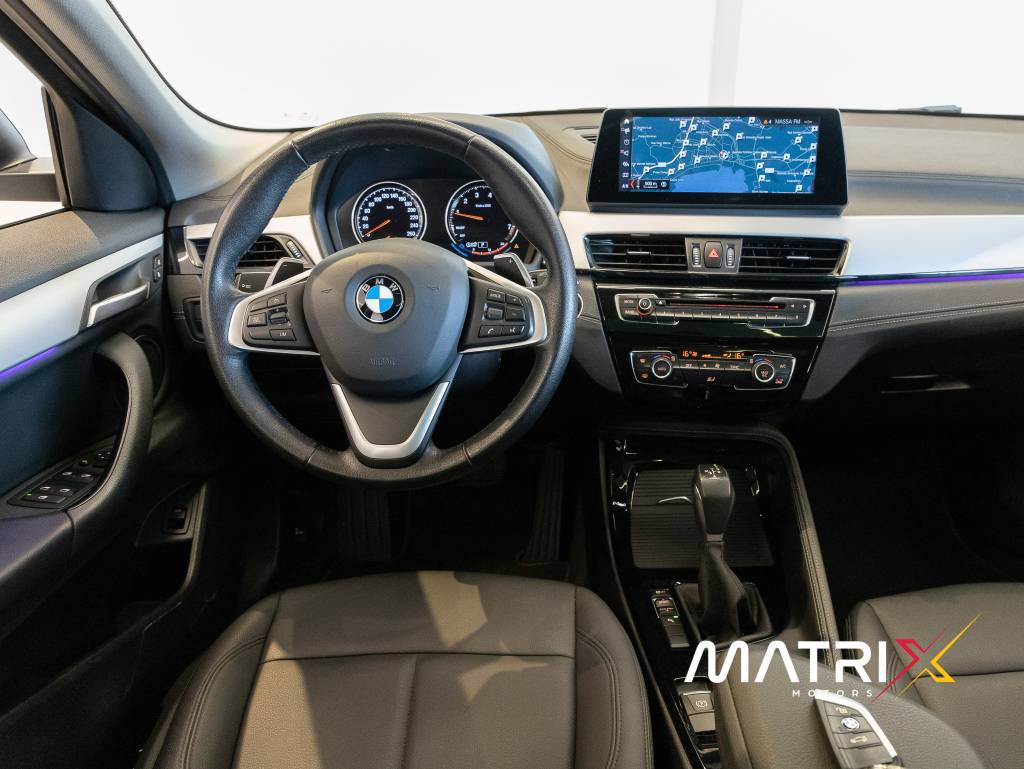 BMW X2 2.0 sdrive 20i tb a. flex aut 16v    2020