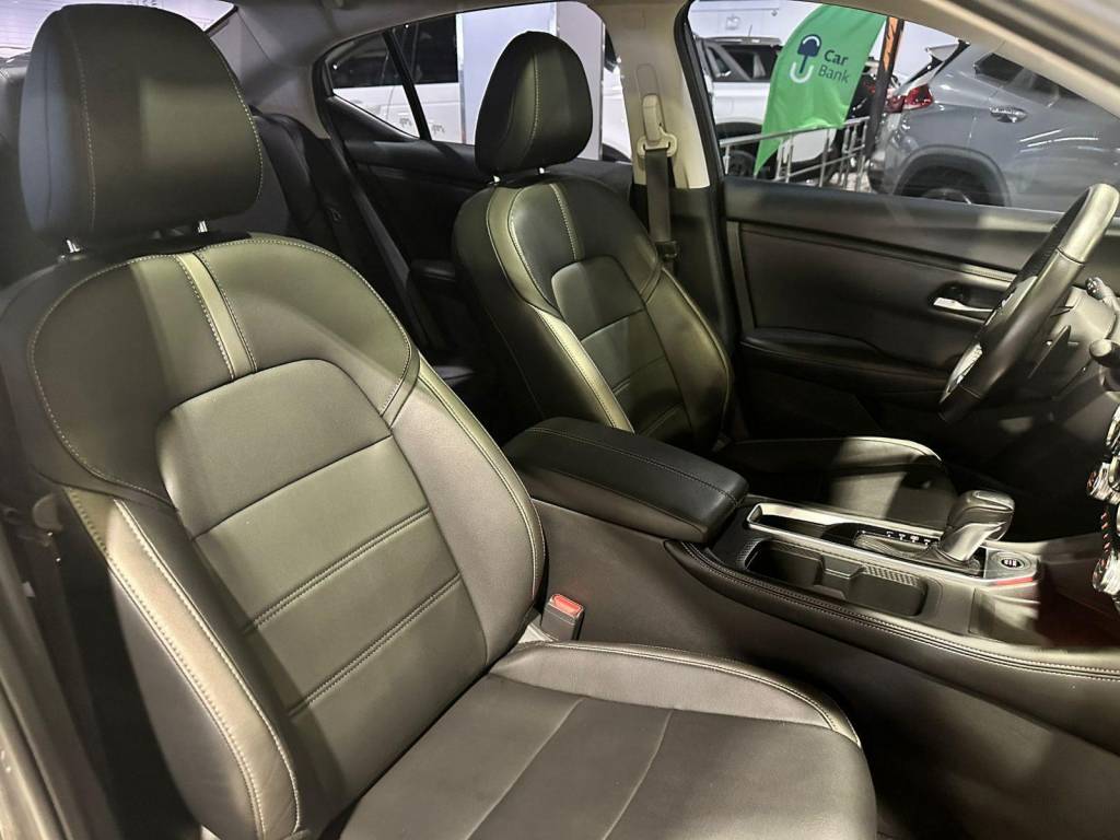 Nissan Sentra Exclusive 2.0 cvt    2023