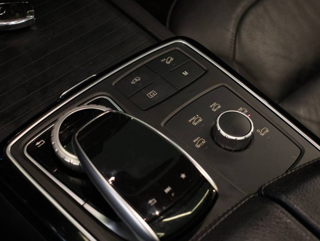 Mercedes Benz GLE 400 3.0 24v    2017