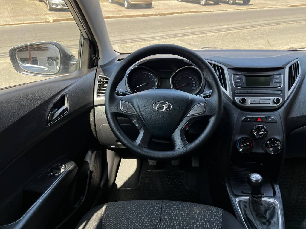 Hyundai HB20 1.0 12v    2017