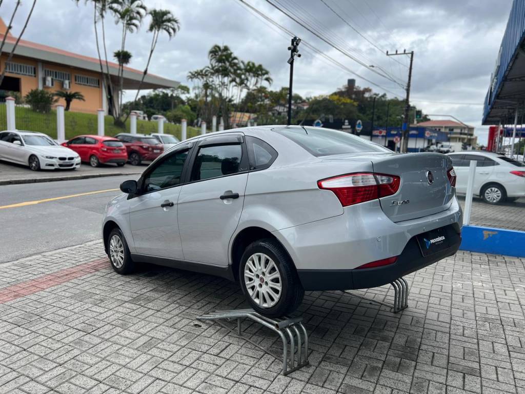Fiat Grand Siena 1.0 attractive flex 8v    2018