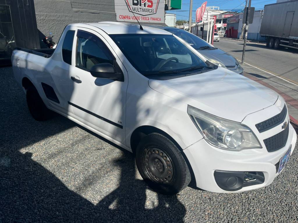 Chevrolet Montana 1.4    2012