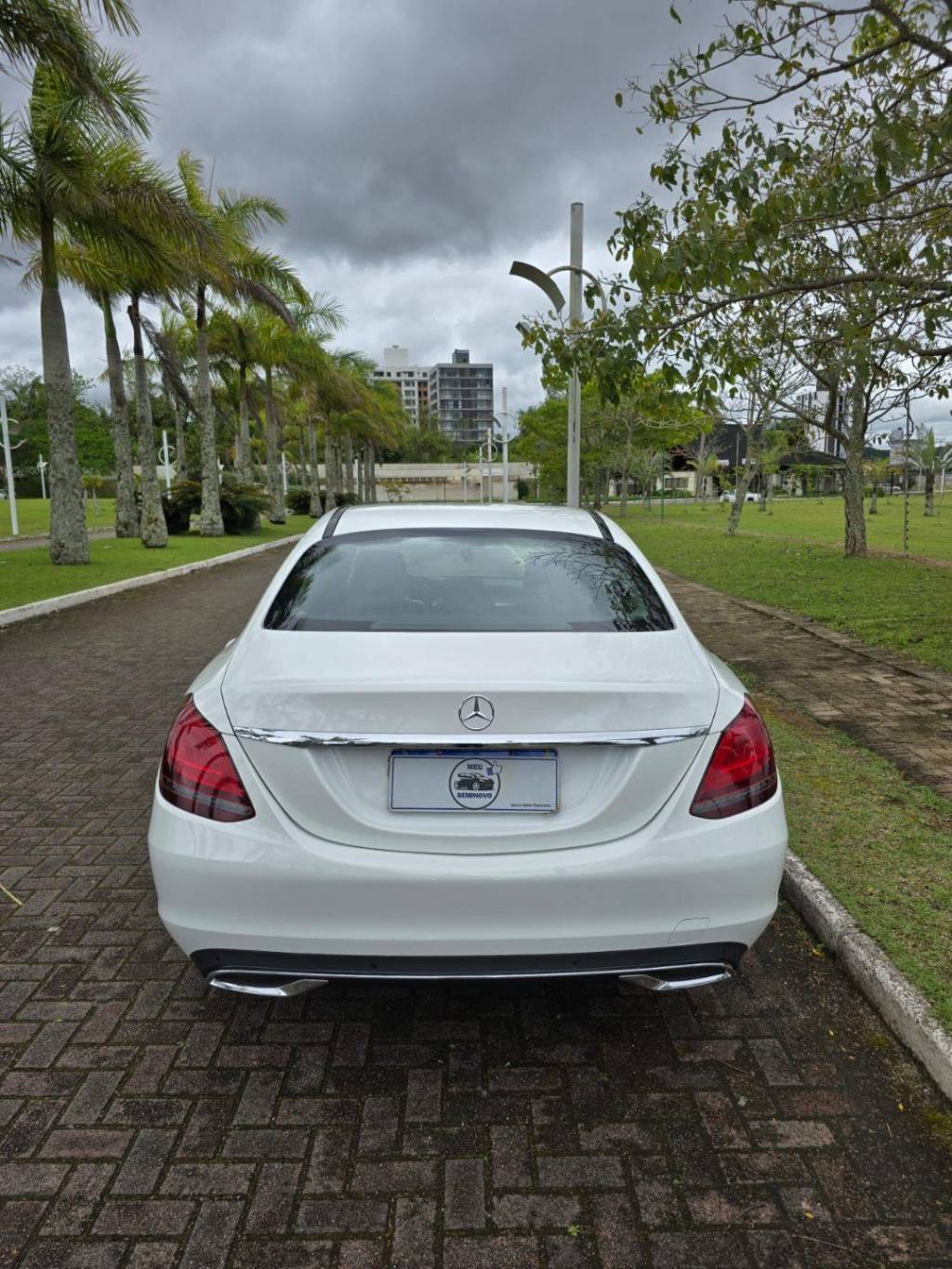 Mercedes Benz C 180 1.6 exclusive    2019