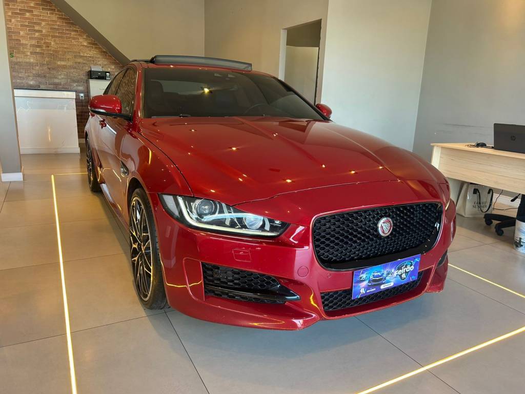 Jaguar XE 2.0 jaguar 2017 16v    2017