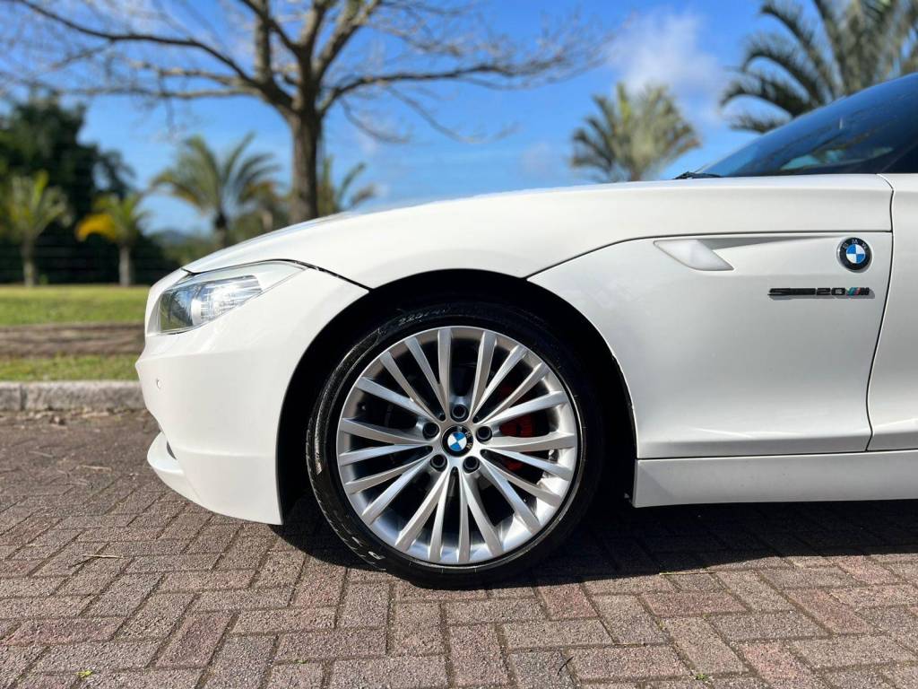 BMW Z4 2.0 sdrive roadster    2013
